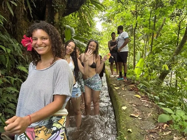 Une Immersion Complète dans la Nature Martiniquaise (1) (1) Une Immersion Complète dans la Nature Martiniquaise (1) (1)